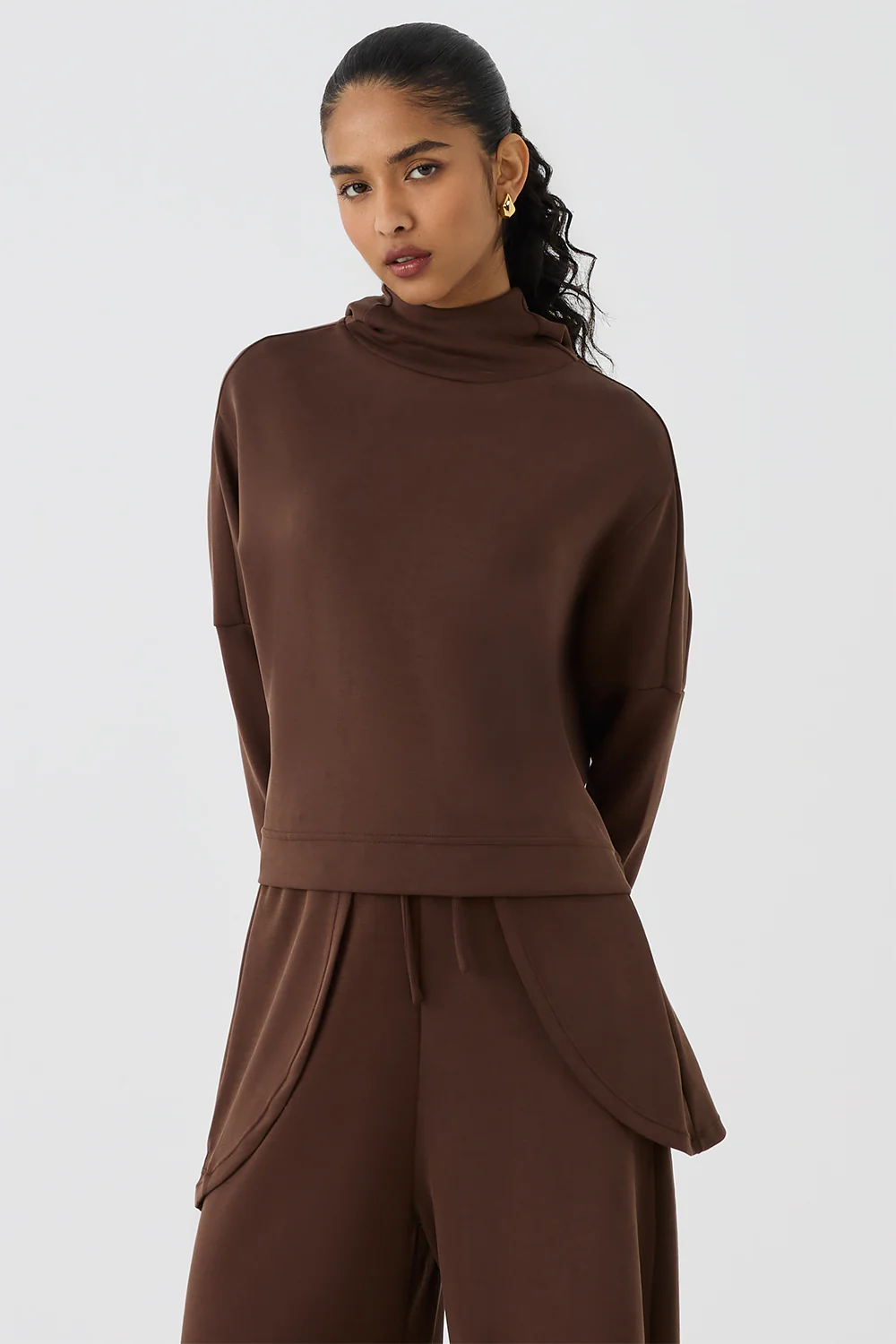 Long Crop Hoodie - Image 11