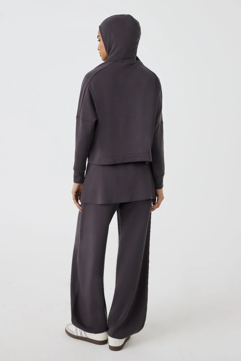 Long Crop Hoodie - Image 18