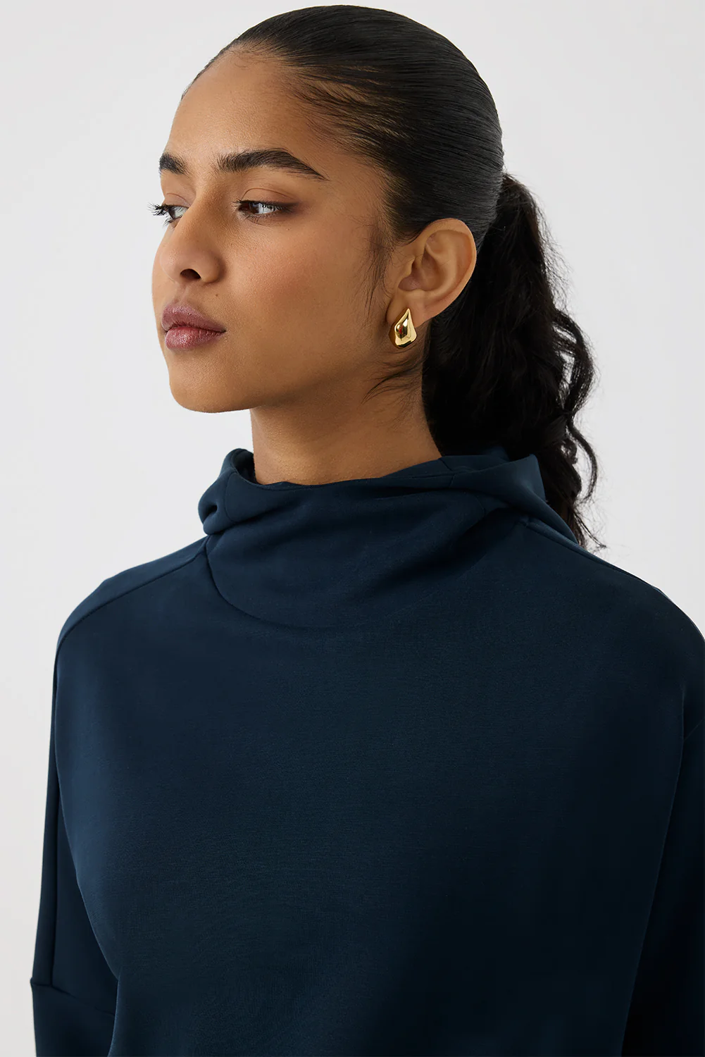 Long Crop Hoodie - Image 21