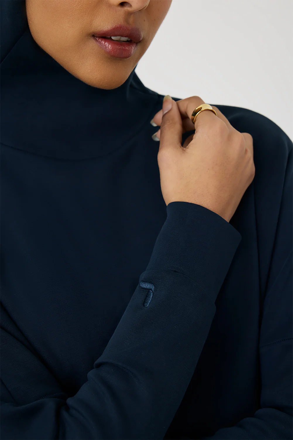 Long Crop Hoodie - Image 23