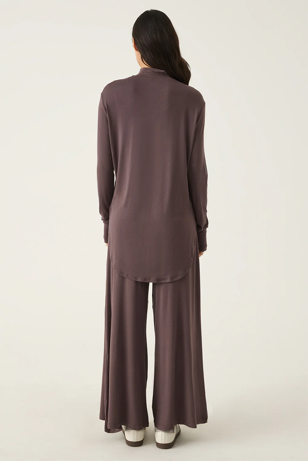Luxe Long Sleeve T-Shirt - Image 11