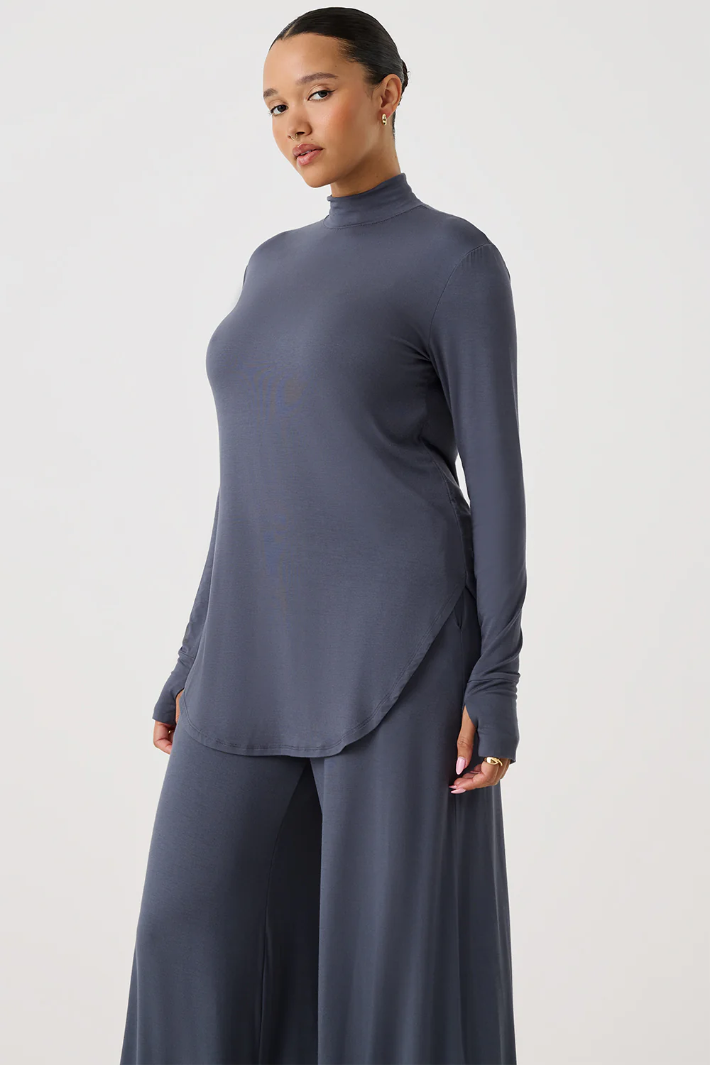 Luxe Long Sleeve T-Shirt - Image 7