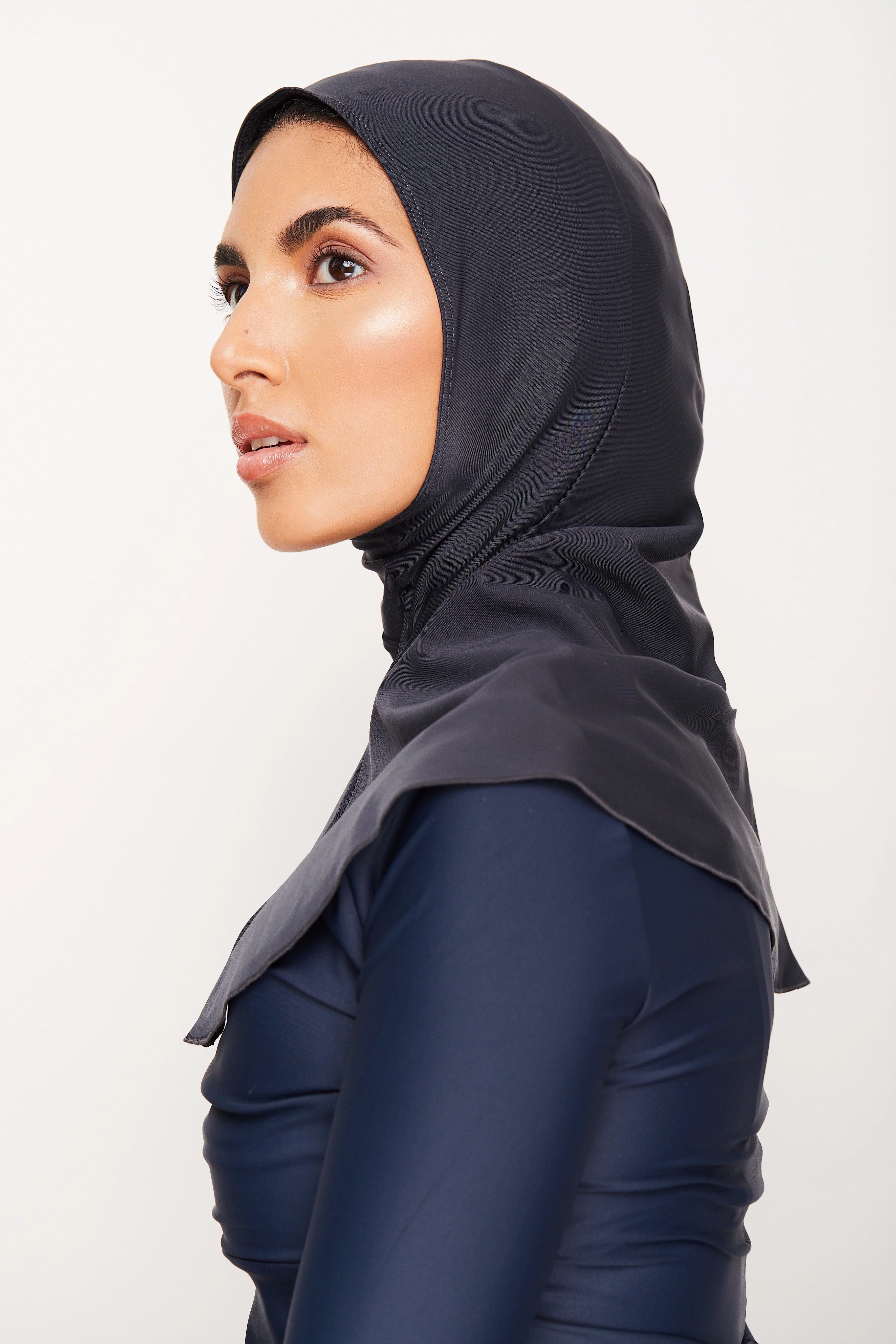Swim Pull Over Hijab - Image 5