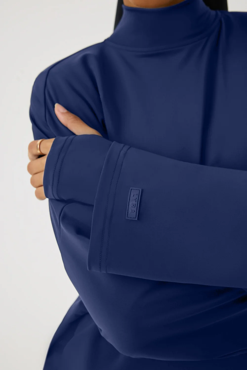 Zaina - Image 13